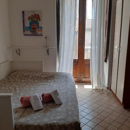 Monovano Centro Storico Catania Luaran gambar