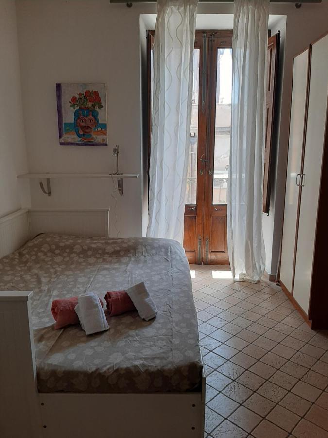Monovano Centro Storico Catania Luaran gambar